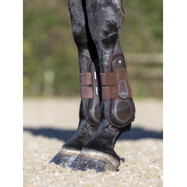 Guétras LeMieux Derby ProJump Castanho Guétras LeMieux Derby ProJump Castanho