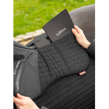 Amortecedor com calços LeMieux Quilted ProSorb 3 Bolsos Amortecedor com calços LeMieux Quilted ProSorb 3 Bolsos