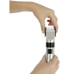 Tondeuse Onyx sur batterie Clipster Tondeuse Onyx sur batterie Clipster