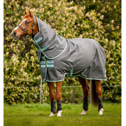 Capa Horseware Amigo Hero Ripstop Plus com cobre-pescoço 200g Capa Horseware Amigo Hero Ripstop Plus com cobre-pescoço 200g