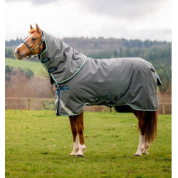 Capa Horseware Amigo® Bravo 12 Plus 400g 1200D Capa Horseware Amigo® Bravo 12 Plus 400g 1200D