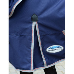 Capa Weatherbeeta 50g ComFiTec Essential com cobre-pescoço Capa Weatherbeeta 50g ComFiTec Essential com cobre-pescoço