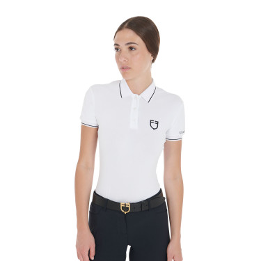 Polo de treino ajustado em tecido respirável feminino Equestro Polo de treino ajustado em tecido respirável feminino Equestro