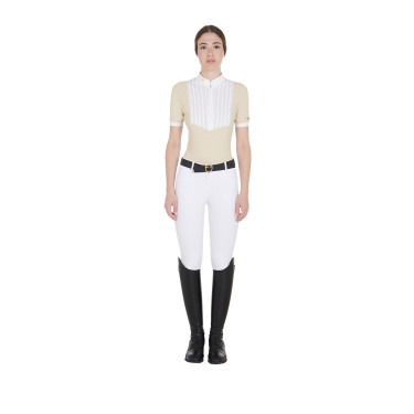 Polo ajustado em algodão plissado de manga curta feminino Equestro Polo ajustado em algodão plissado de manga curta feminino Equestro