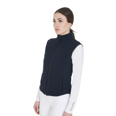 Colete em tecido técnico respirável feminino Kemi Equestro Colete em tecido técnico respirável feminino Kemi Equestro