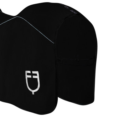 Cobertor de lã polar com fecho frontal com aba GP Equestro Preto Cobertor de lã polar com fecho frontal com aba GP Equestro Preto