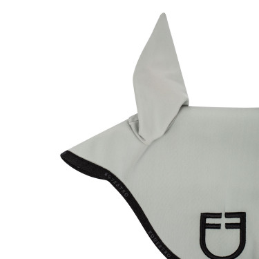 Touca antimoscas em tecido técnico com logotipo GP Equestro Touca antimoscas em tecido técnico com logotipo GP Equestro
