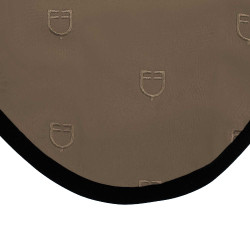 Boné anti-moscas com logotipo multicolorido Black Line Edition Equestro Boné anti-moscas com logotipo multicolorido Black Line Edition Equestro