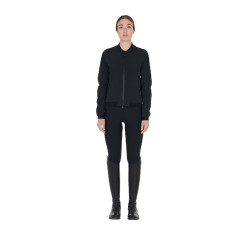 Blusão feminino em tecido técnico Equestro Preto