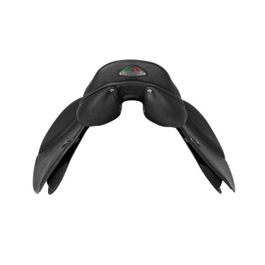 Sela de salto KC Race 2.6 Professional com armação em carbono e kevlar Acavallo Sela de salto KC Race 2.6 Professional com armação em carbono e kevlar Acavallo