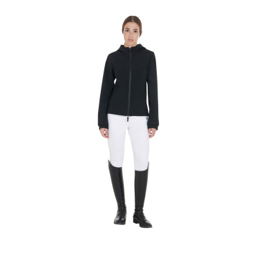 Casaco softshell ajustado feminino com bolsos ocultos Equestro Casaco softshell ajustado feminino com bolsos ocultos Equestro