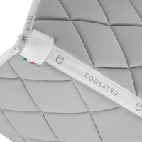 Sela de salto em tecido técnico com logotipo GP Equestro Cinza claro / branco Cinzento Sela de salto em tecido técnico com logotipo GP Equestro Cinza claro / branco Cinzento