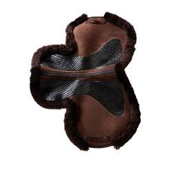 Almofada de salto Numnah com aderência em gel dos dois lados e borda completa em lã de carneiro Acavallo Castanho / castanho Almofada de salto Numnah com aderência em gel dos dois lados e borda completa em lã de carneiro Acavallo Castanho / castanho