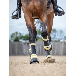 Guêtres de dressage mouton LeMieux Motionflex Preto / natural
