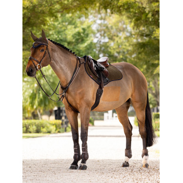 Tapete LeMieux Camurça Close Contact Quadrado Alpino Castanho