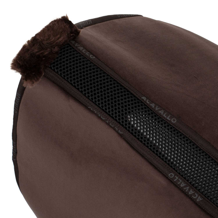 Sela DS CW-3DS louvre em forma com interior em pele de carneiro sintética Acavallo Sela DS CW-3DS louvre em forma com interior em pele de carneiro sintética Acavallo