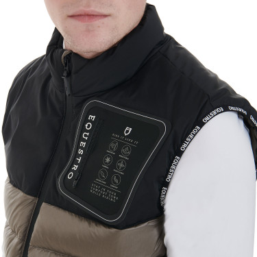 Colete masculino em dois materiais com patch de silicone Equestro Colete masculino em dois materiais com patch de silicone Equestro