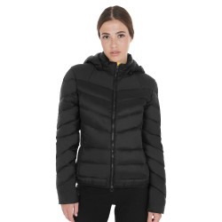 Casaco acolchoado feminino corte slim com capuz removível Equestro