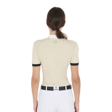 Polo de competição feminino corte slim com recortes contrastantes nos ombros Equestro Polo de competição feminino corte slim com recortes contrastantes nos ombros Equestro