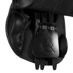 Sela de salto Guttuso com painéis de lã Acavallo Preto