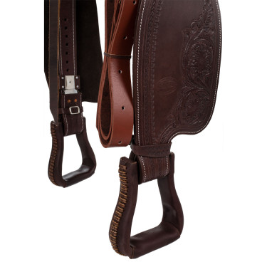 Sela western com ferragens em aço inoxidável, couro granulado e estampagem floral 2815 Denver Sela western com ferragens em aço inoxidável, couro granulado e estampagem floral 2815 Denver