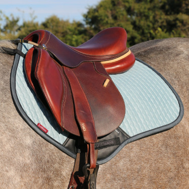 Tapete LeMieux Camurça Close Contact Quadrado Geleira Azul