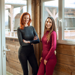 Camiseta interior de mistura de lã Roxie feminina B Vertigo Preto Camiseta interior de mistura de lã Roxie feminina B Vertigo Preto