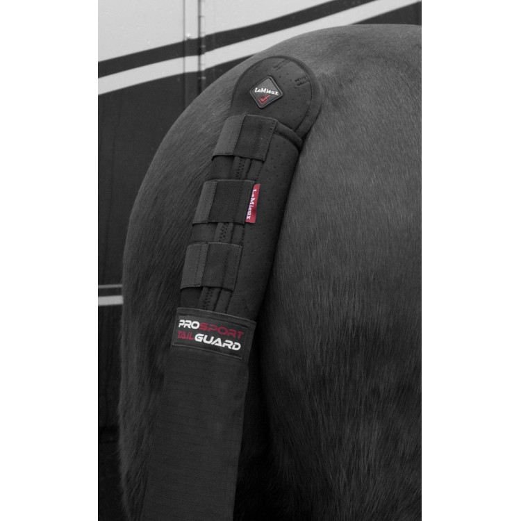 Protetor de cauda LeMieux ProSport com saco Protetor de cauda LeMieux ProSport com saco