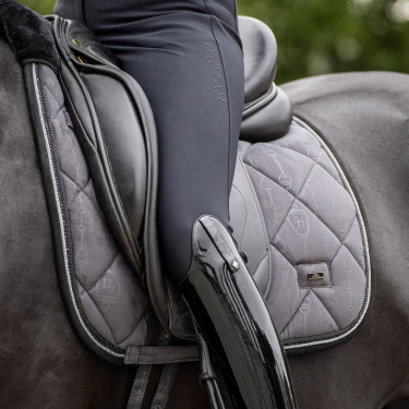 Manta de sela para dressage HV Polo com lã Lauren Manta de sela para dressage HV Polo com lã Lauren