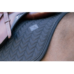 Tapete Corrente de Metal Jumping Kentucky Preto Tapete Corrente de Metal Jumping Kentucky Preto