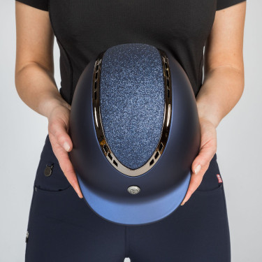 Capacete EQ3 Pardus Smooth Top com ajuste de roda Back on Track Azul com purpurina