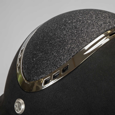 Capacete EQ3 Pardus Microfibra com regulador Back on Track Preto com brilhos Capacete EQ3 Pardus Microfibra com regulador Back on Track Preto com brilhos