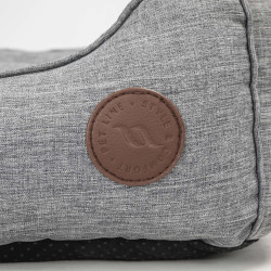 Cesta para Cão Rocky Back on Track Cinzento Cesta para Cão Rocky Back on Track Cinzento