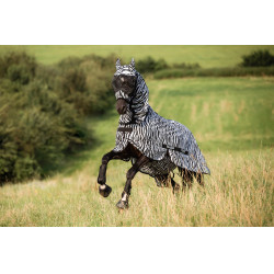 Máscara de proteção contra moscas Zebra com proteção para as orelhas Covalliero Máscara de proteção contra moscas Zebra com proteção para as orelhas Covalliero
