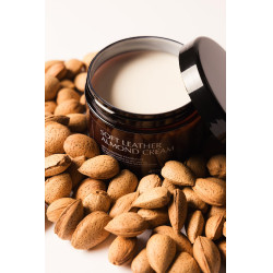 Creme suave para couro com Amêndoa Grooming Deluxe Creme suave para couro com Amêndoa Grooming Deluxe
