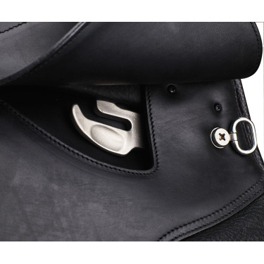 Sela Arena dressage HW Preto Sela Arena dressage HW Preto