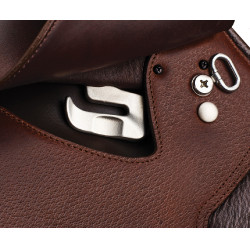 Sela Arena jump Castanho