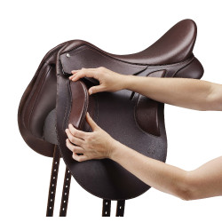 Sela mista Bates Versa Castanho Sela mista Bates Versa Castanho