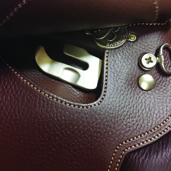 Sela Bates Hunter Jumper Havana Castanho