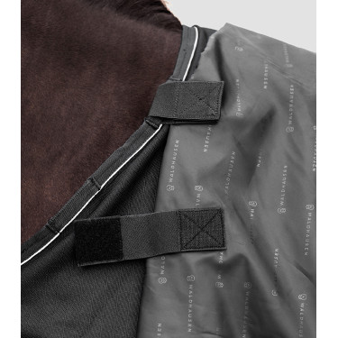 Capa de exterior Waldhausen Scandic Multi-Camadas 150 g / 50 g Preto Capa de exterior Waldhausen Scandic Multi-Camadas 150 g / 50 g Preto