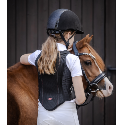 Proteção dorsal Swing P07 flexível infantil Preto Proteção dorsal Swing P07 flexível infantil Preto