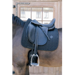 Almofada de sela Metal Chain Dressage Kentucky Preto Almofada de sela Metal Chain Dressage Kentucky Preto
