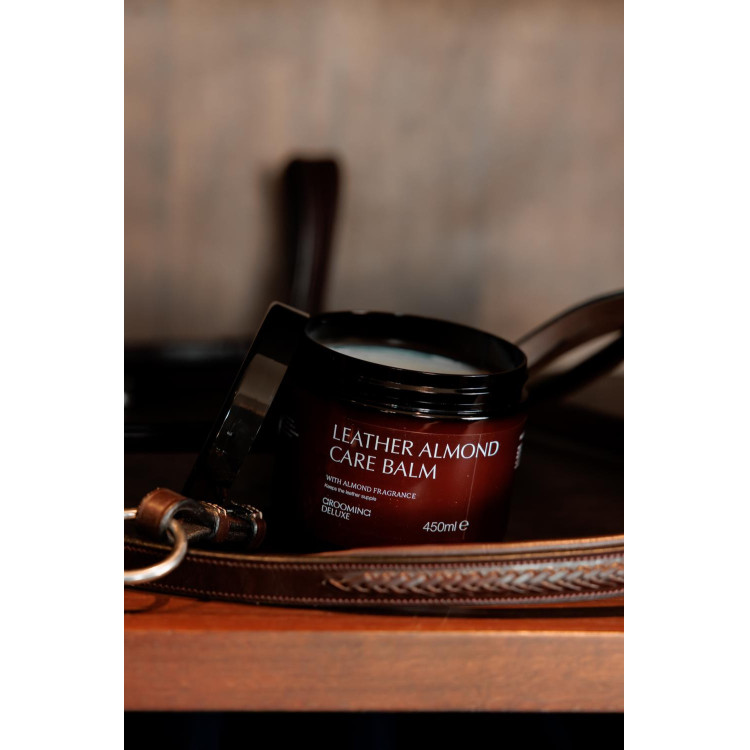 Bálsamo para couro com Amêndoa Grooming Deluxe by Kentucky Bálsamo para couro com Amêndoa Grooming Deluxe by Kentucky