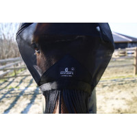 Máscara anti-mosca clássica com orelhas e franjas no focinho Kentucky Preto Máscara anti-mosca clássica com orelhas e franjas no focinho Kentucky Preto