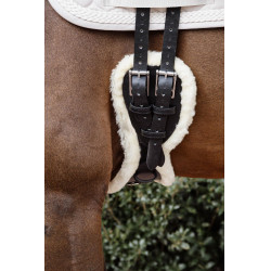 Cilha Curta Anatômica com lã Kentucky Preto Cilha Curta Anatômica com lã Kentucky Preto