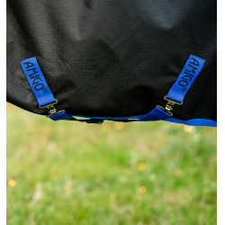 Cobertura Amigo Ripstop Horseware 900D Plus Turnout 200g Preto / azul clássico Cobertura Amigo Ripstop Horseware 900D Plus Turnout 200g Preto / azul clássico