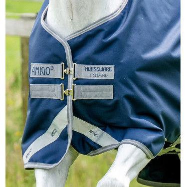Capa Horseware Amigo Bravo 12 50g Turnout Marinho / cinza titânio / prata Capa Horseware Amigo Bravo 12 50g Turnout Marinho / cinza titânio / prata