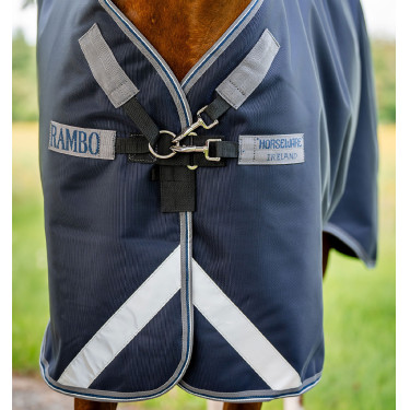 Cobertura Horseware Rambo Supreme Turnout Vari-layer 1680D 450g Marinho / tempestade / cinza prateado Azul-marinho Cobertura Horseware Rambo Supreme Turnout Vari-layer 1680D 450g Marinho / tempestade / cinza prateado Azul-marinho