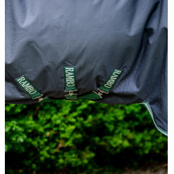 Capa de exterior Horseware Rambo Wug 200g Marinho / verde caçador / prata Azul-marinho Capa de exterior Horseware Rambo Wug 200g Marinho / verde caçador / prata Azul-marinho