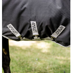 Cobertura Horseware High Neck Amigo® Bravo 12 Original 250g 1200D Preto / cinza titânio / prata Cobertura Horseware High Neck Amigo® Bravo 12 Original 250g 1200D Preto / cinza titânio / prata